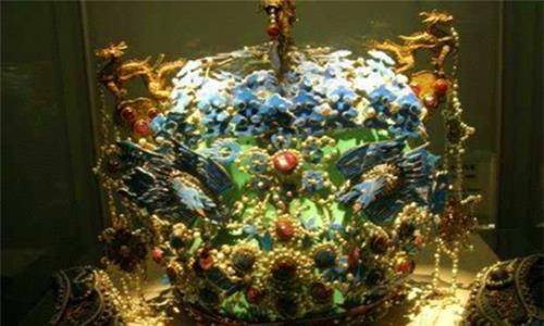 皇冠信用怎么弄_世界五大凤冠:西方3顶太寒酸皇冠信用怎么弄,中国2顶太奢华,慈禧的贵气十足