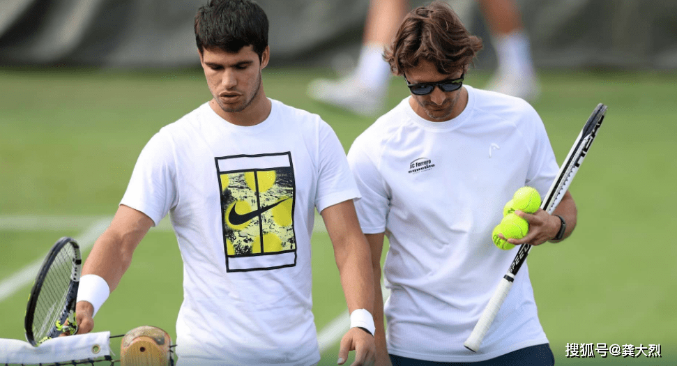 皇冠登1登2登3申请_翻译:魔幻般的阿卡终结德约连胜势头皇冠登1登2登3申请,斩获温布尔登皇冠1