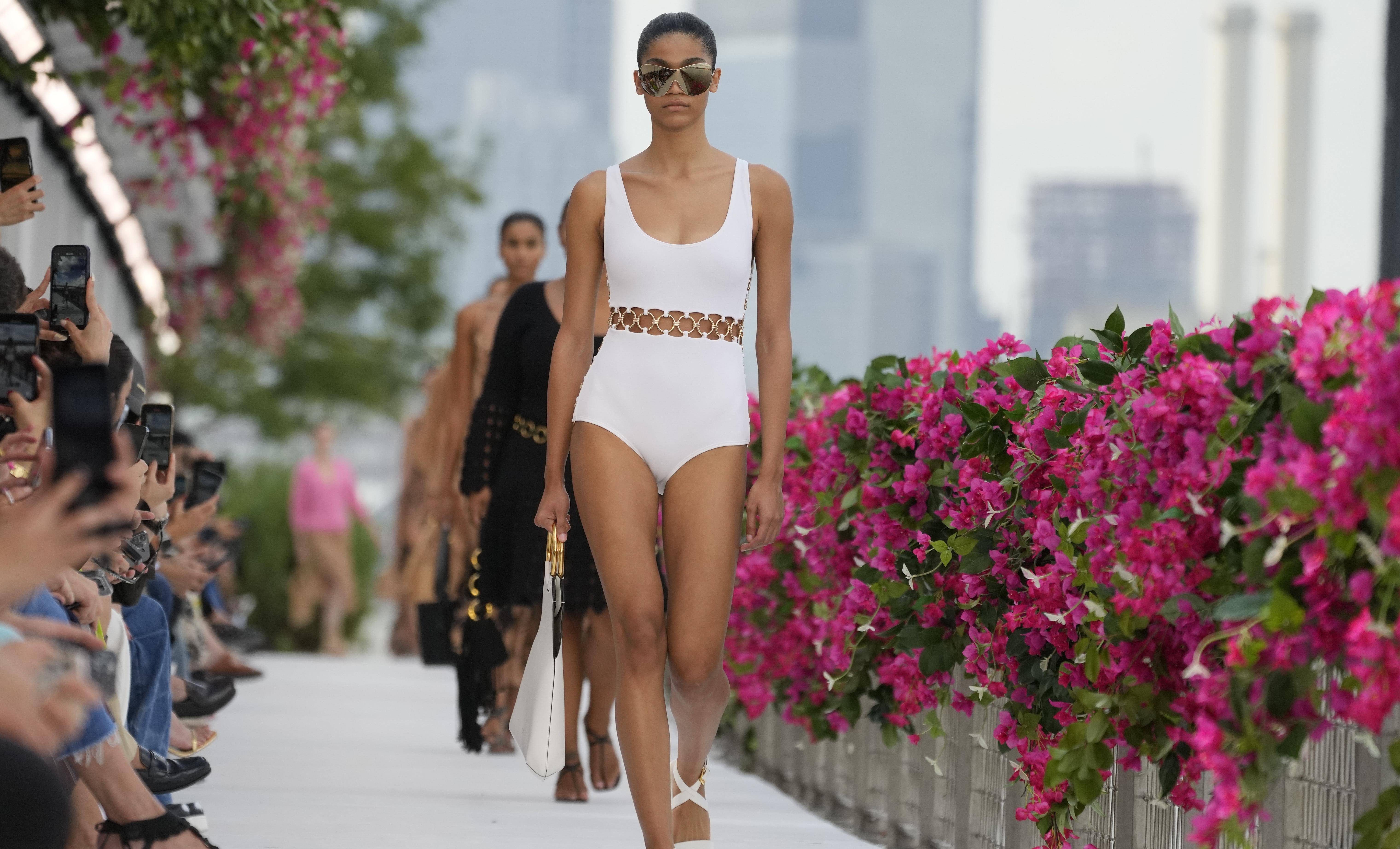 皇冠信用登2代理_【二线国外代理】纽约时装周-Michael Kors时装秀(2)