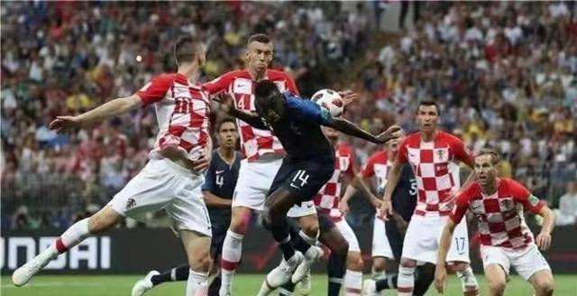 欧洲杯足球_强势崛起!消失的三大足球强国已经在2024年欧洲杯中复苏欧洲杯足球。