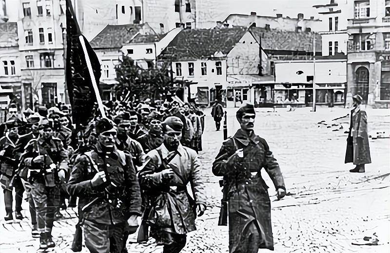 罗马尼亚_人民革命的时代罗马尼亚！罗马尼亚人民共和国的诞生——罗马尼亚简史28