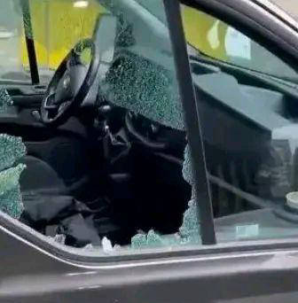 皇冠足球平台_法国奥运现奇葩!巴西足球传奇遭抢劫皇冠足球平台,损失巨款,社交平台炸锅