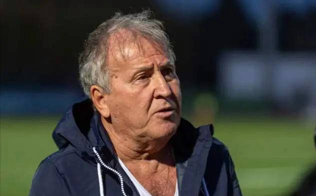 皇冠足球平台_法国奥运现奇葩!巴西足球传奇遭抢劫皇冠足球平台,损失巨款,社交平台炸锅