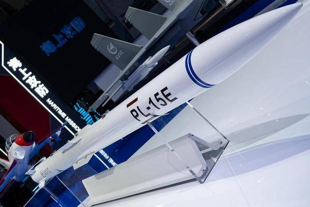 皇冠信用网平台出租_印度退役空军中将:歼35偷皇冠信用网平台出租了美国“设计”