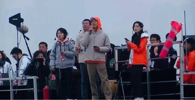 皇冠信用网会员开户_福建泉州大量无人机坠海 专家:总体而言大规模坠机事故率很低