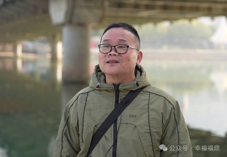 皇冠信用平台出租_事发福建!十几米高桥皇冠信用平台出租,他纵身一跃……