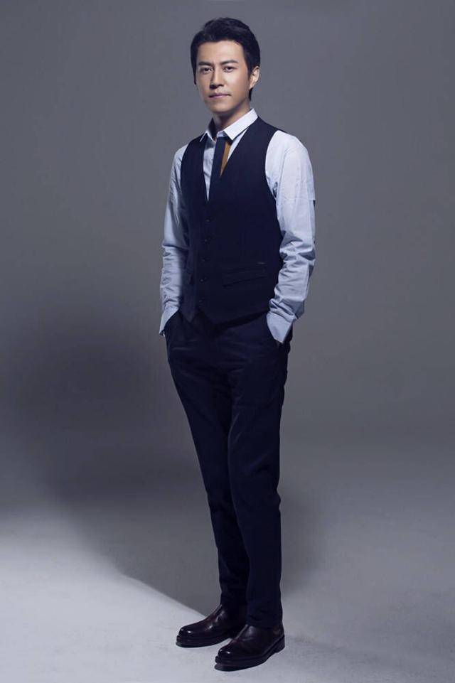 皇冠信用网正版会员_靳东:虽然我和江珊有一段情皇冠信用网正版会员,但余生不会辜负离异的李佳