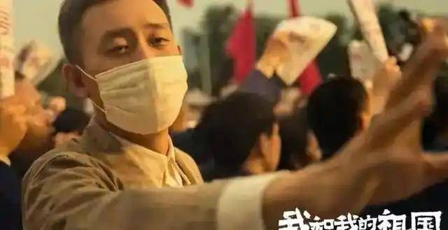 皇冠信用最新地址_吴京邀张译拍戏:你要多少片酬?张译:你要没钱皇冠信用最新地址,就算一百我也演!