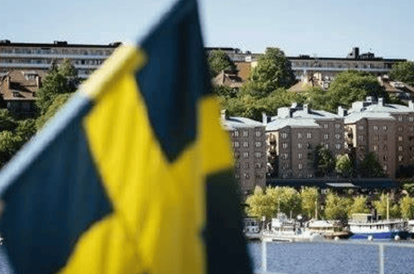 皇冠足球网_普京想不到皇冠足球网,敢冻结俄几千亿的西方,却连中国的船都不敢上?