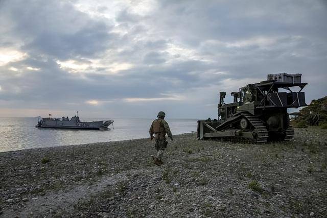 皇冠信用網可以占几成
_美国被爆已通知盟友:计划2025年后停止参与欧洲未来军事演习规划