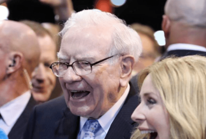 皇冠信用盘出租_加606%的关税！特朗普对中国下狠手皇冠信用盘出租，“最大输家”浮出水面，果然不简单