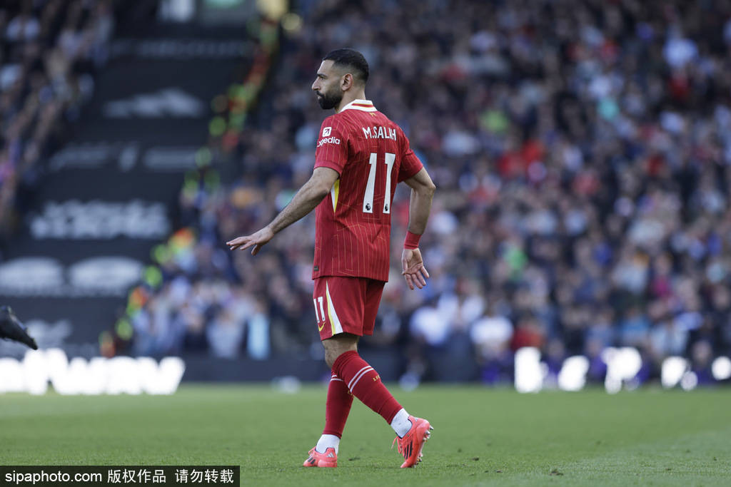 皇冠英雄联盟
_英超-麦卡利斯特世界波后防线三度送礼 利物浦2-3遭逆转