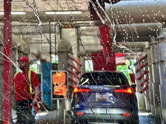 挪威超级联赛_对华关税升至145%挪威超级联赛，美股美债齐跌