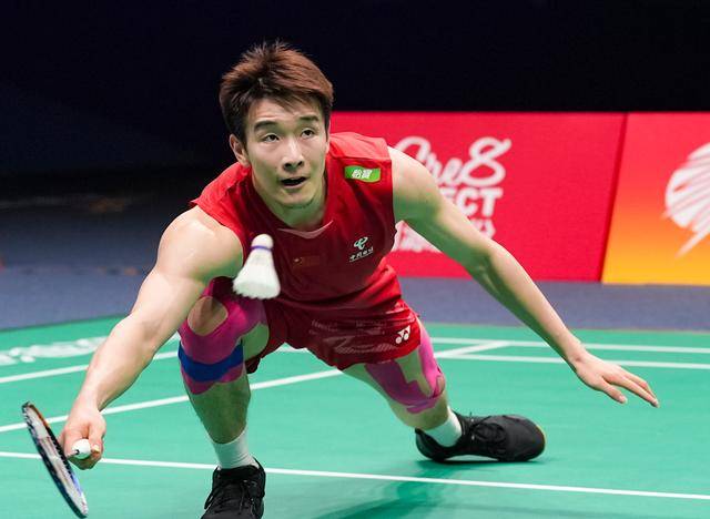 埃及乙组联赛A_羽毛球亚锦赛：陆光祖胜李诗沣 晋级男单决赛