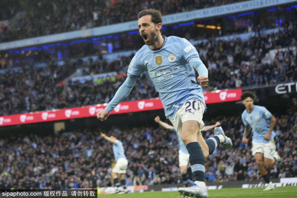 皇冠信用網代理_英超-B席破门努内斯读秒绝杀 曼城2-1维拉3连胜升第3
