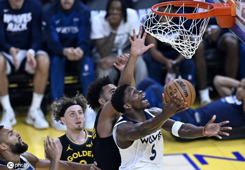 皇冠信用盤代理_华子30分巴特勒低迷14+6 森林狼再胜勇士抢到赛点