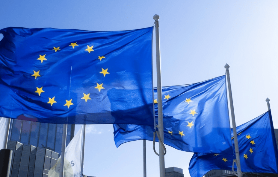 皇冠信用網哪里申请_对付不了中国皇冠信用網哪里申请，特朗普决定换个“软柿子”捏，事情果然不简单