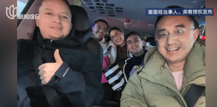 皇冠代理管理端_小费收到手软！43岁上海男子失业后弯道超车皇冠代理管理端，收入翻三倍