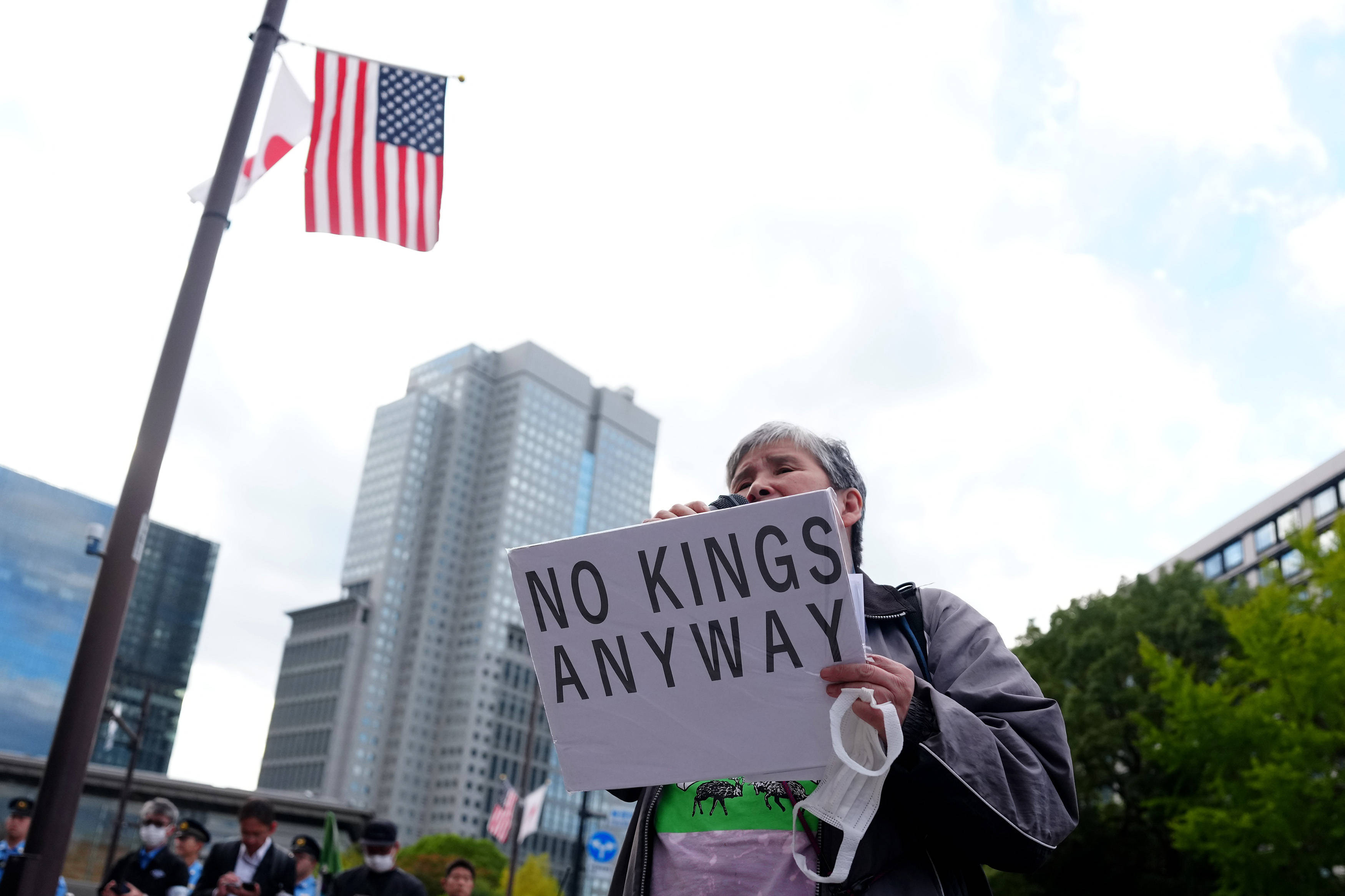皇冠信用盘会员账号_日本民众连日抗议日美首脑会谈